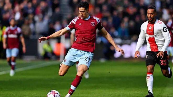 关于英超国际比赛日再迎强敌；费耶诺德回应争议；主帅态度：悬念犹存；临场指挥获称赞的信息kaiyun